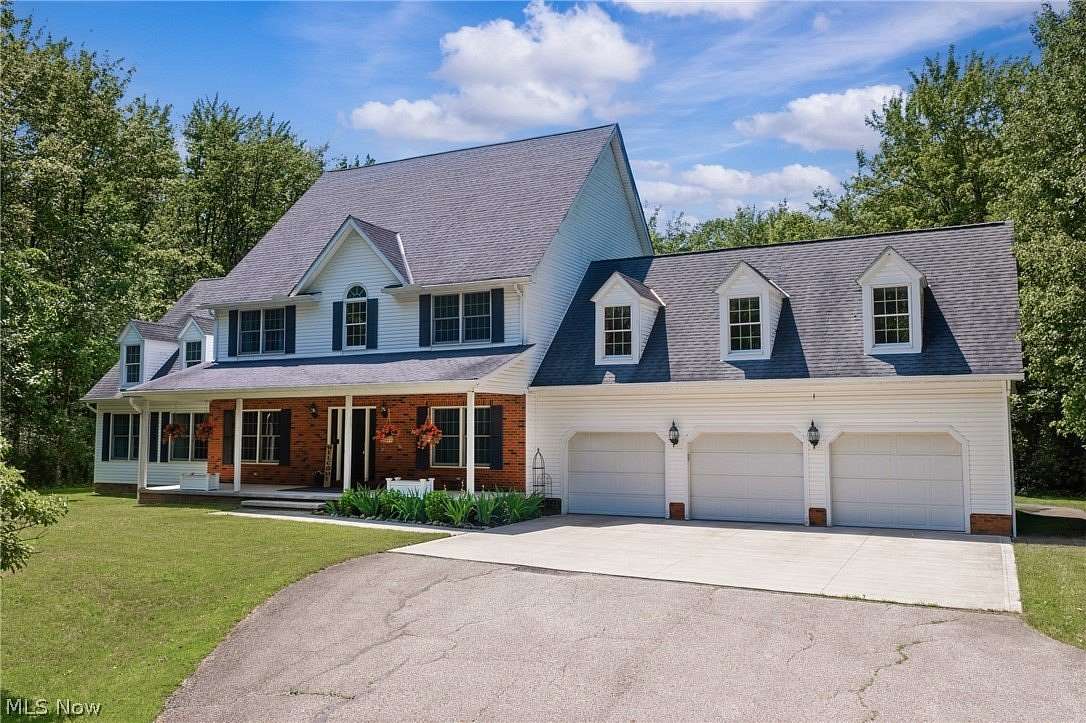 5 Acres of Land with Home for Sale in Chesterland, Ohio