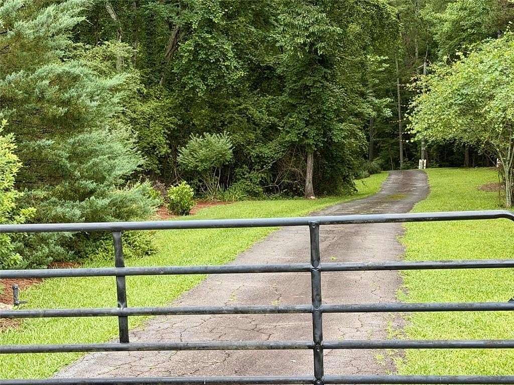 2.85 Acres of Residential Land for Sale in Jefferson, Georgia
