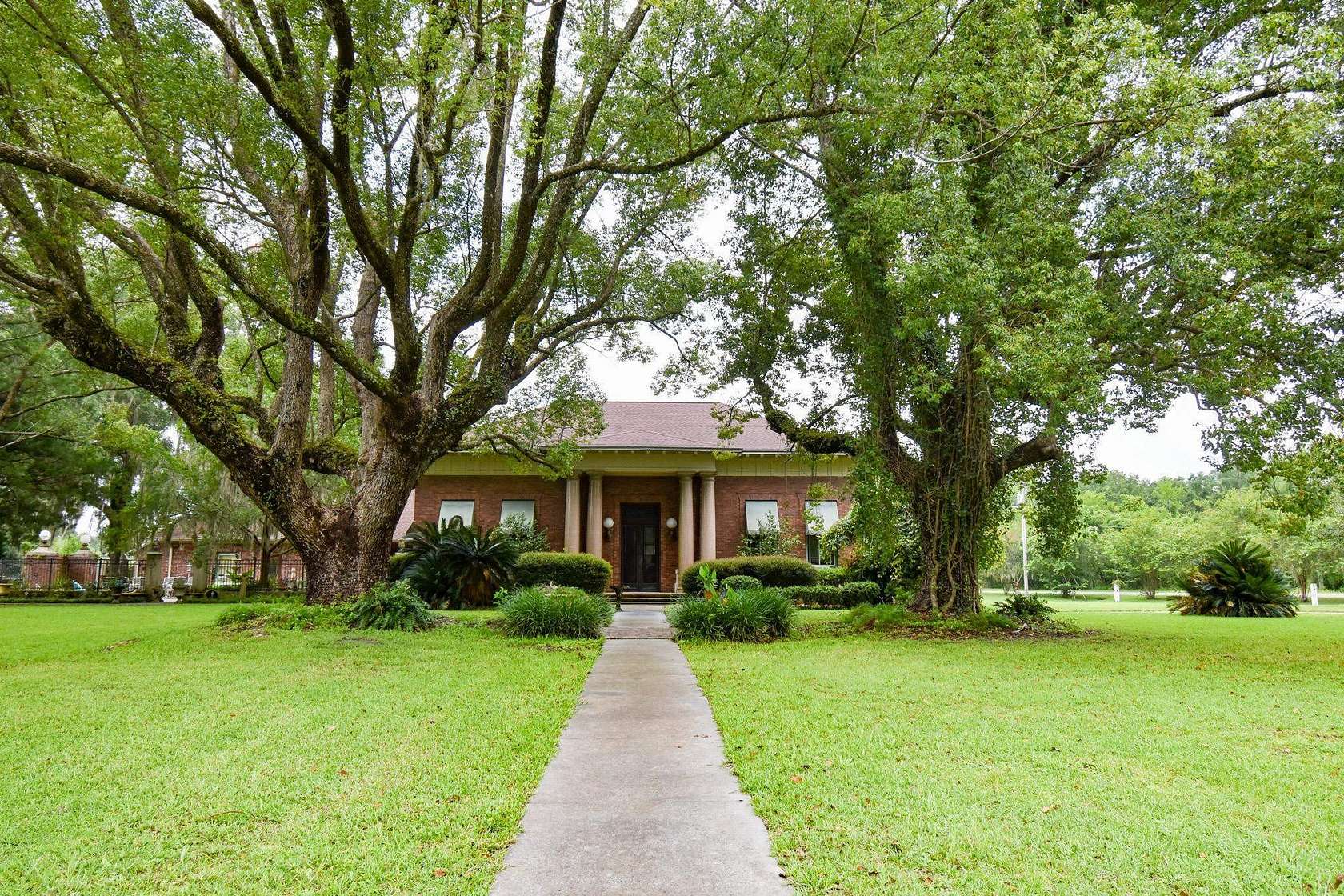 3 Acres of Land with Home for Sale in Perry, Florida
