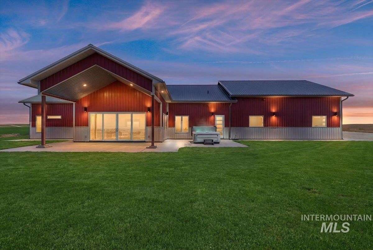 73.5 Acres of Land with Home for Sale in Parma, Idaho