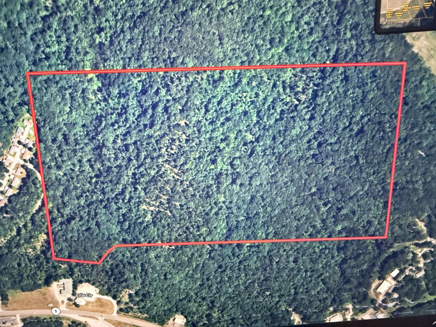 83 Acres of Recreational Land for Sale in Sunrise Beach, Missouri