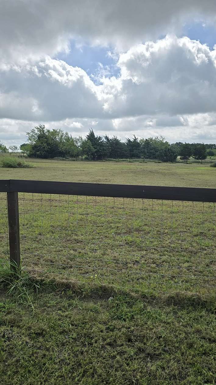 1 Acre of Residential Land for Sale in Royse City, Texas