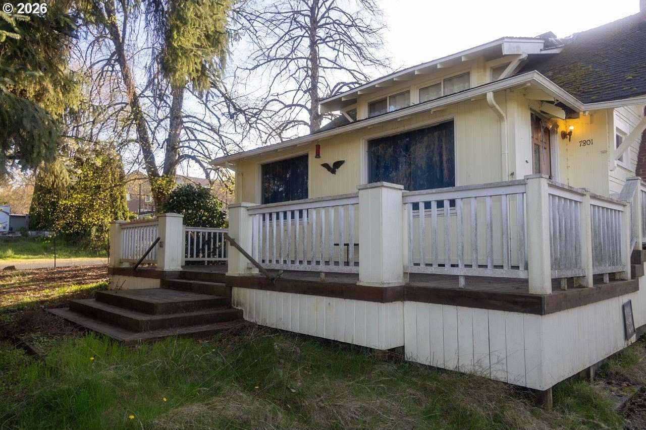 0.84 Acres of Residential Land for Sale in Portland, Oregon