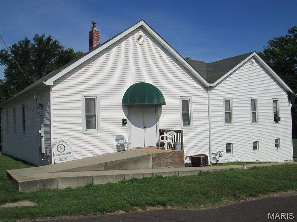 0.62 Acres of Mixed-Use Land for Sale in St. Clair, Missouri