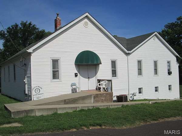 0.62 Acres of Mixed-Use Land for Sale in St. Clair, Missouri