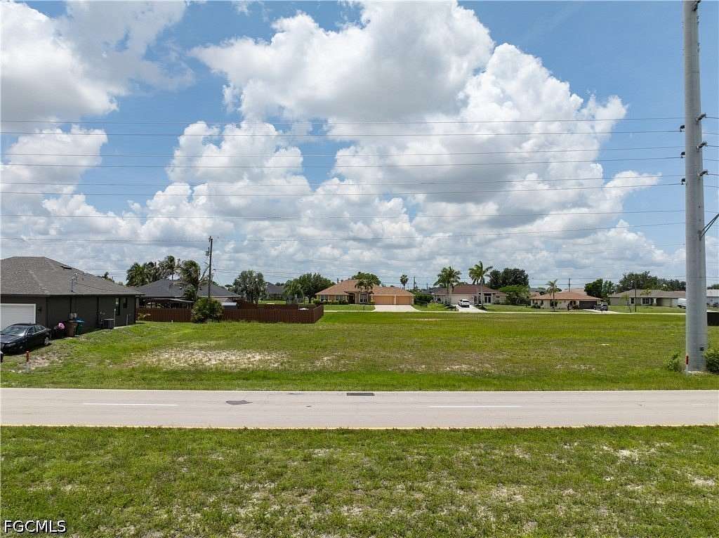 0.34 Acres of Residential Land for Sale in Cape Coral, Florida