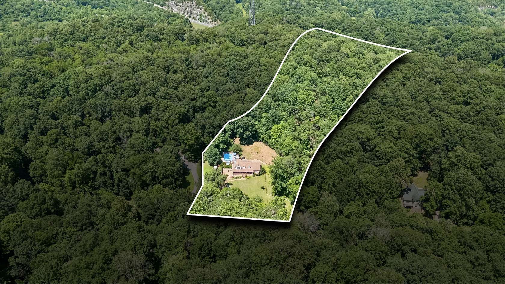 5 Acres of Land with Home for Sale in Goodlettsville, Tennessee