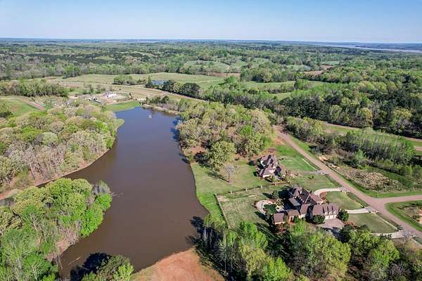1.54 Acres of Residential Land for Sale in Oxford, Mississippi