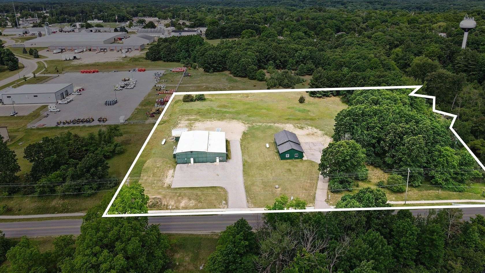 4.83 Acres of Improved Commercial Land for Sale in Newaygo, Michigan