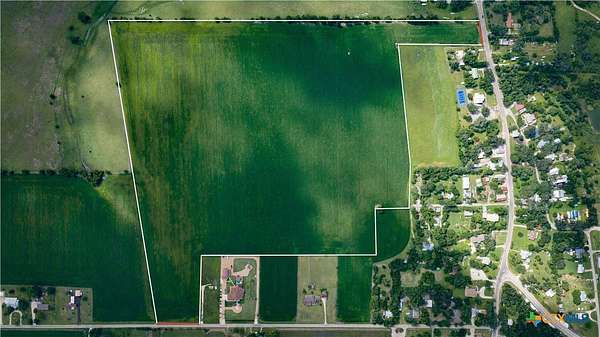 59.5 Acres of Agricultural Land for Sale in Staples, Texas