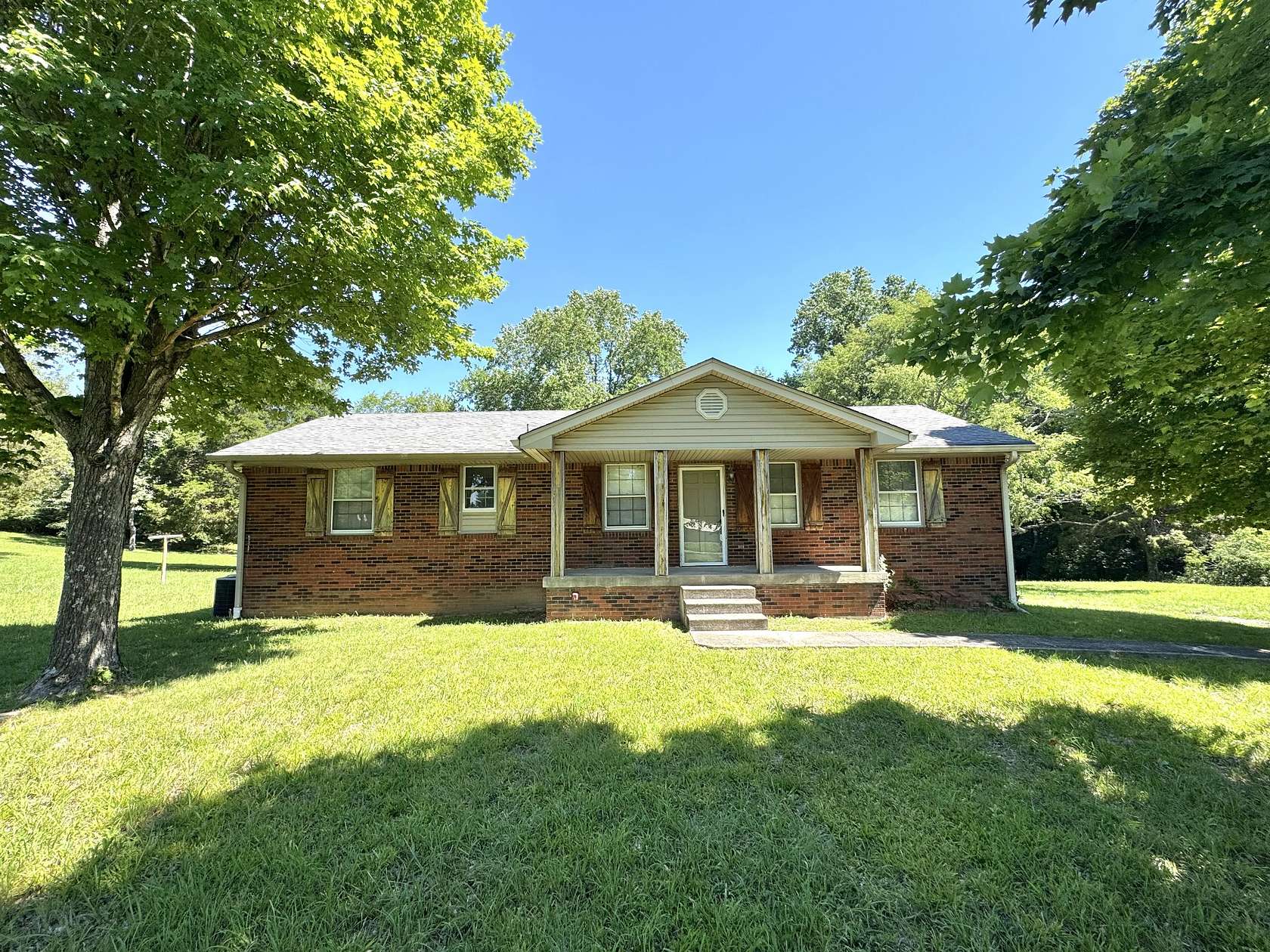 3 Acres of Land with Home for Sale in Greenbrier, Tennessee