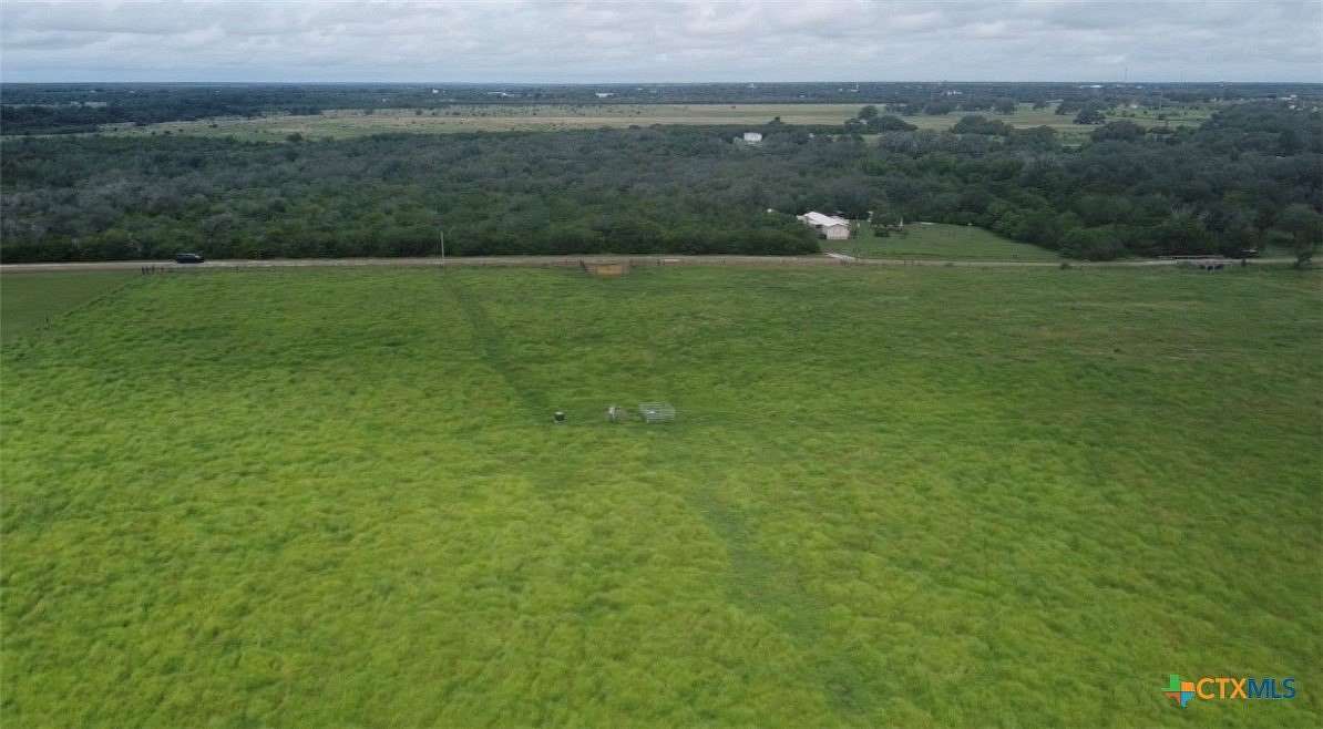 17.3 Acres of Land for Sale in Goliad, Texas
