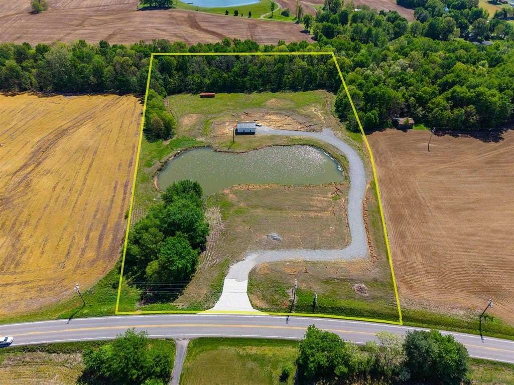 10 Acres of Recreational Land for Sale in Utica, Kentucky