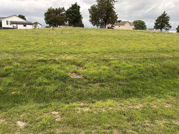 0.84 Acres of Land for Sale in Mount Vernon, Kentucky