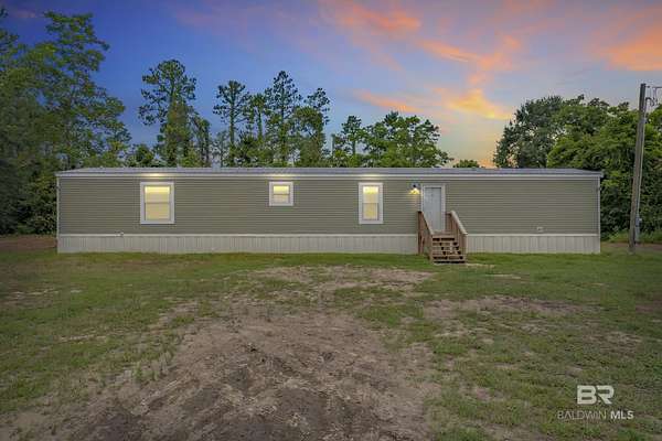 4 Acres of Land with Home for Sale in Elberta, Alabama