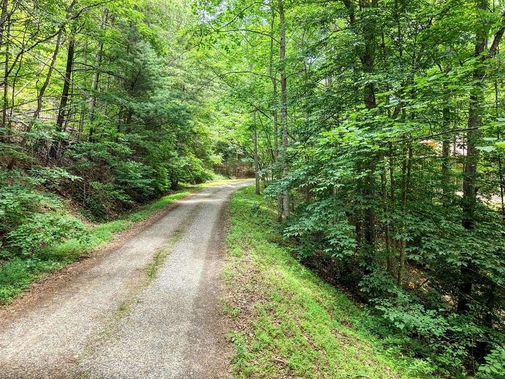 2.33 Acres of Residential Land for Sale in Blairsville, Georgia