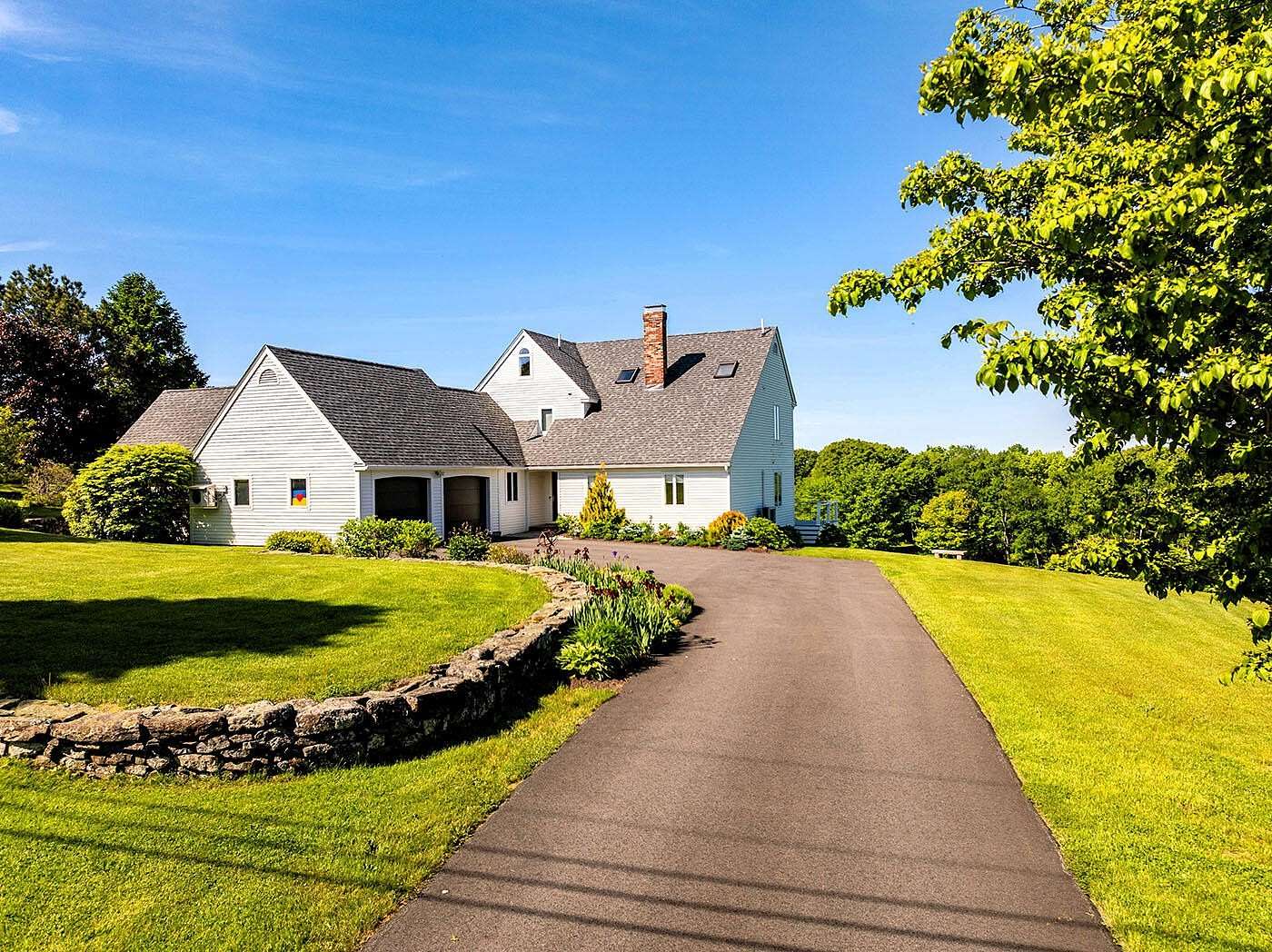 5.65 Acres of Land with Home for Sale in Rockport, Maine