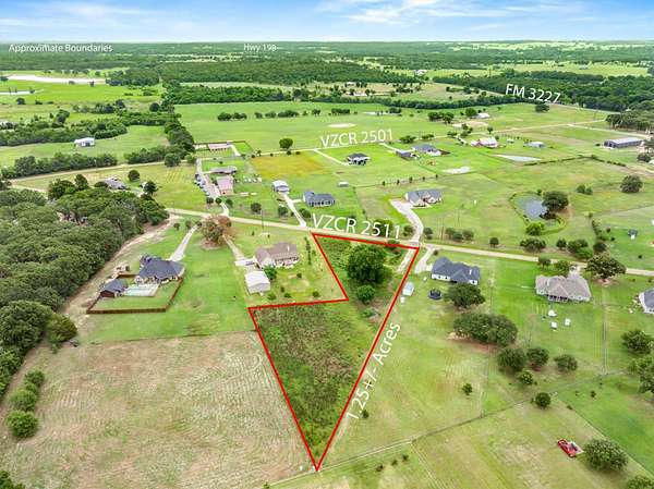 1.25 Acres of Residential Land for Sale in Canton, Texas