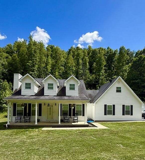 12.5 Acres of Recreational Land with Home for Sale in Campton, Kentucky