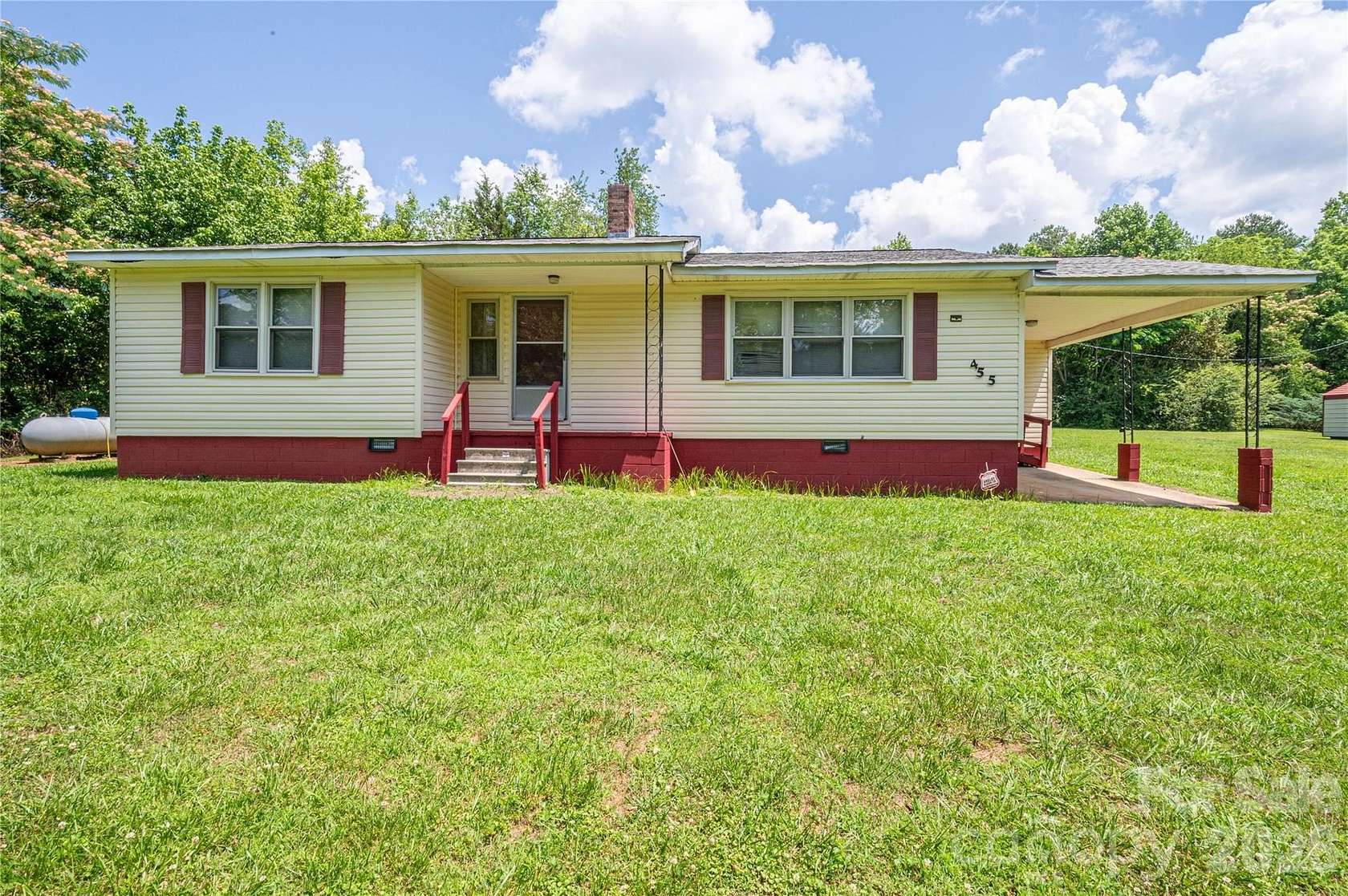 1.8 Acres of Land with Home for Sale in Blacksburg, South Carolina