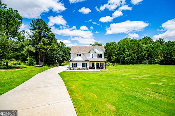 1.86 Acres of Land with Home for Sale in Dallas, Georgia