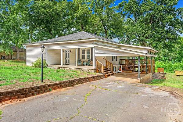 2.46 Acres of Land with Home for Sale in Elberton, Georgia