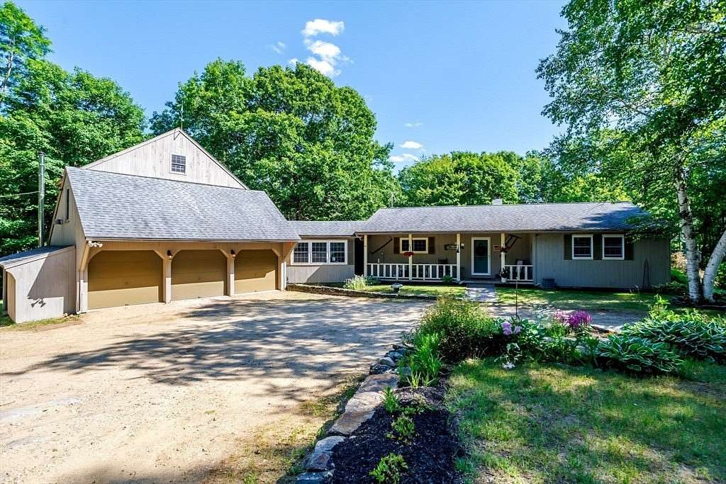 2.18 Acres of Land with Home for Sale in Hubbardston, Massachusetts