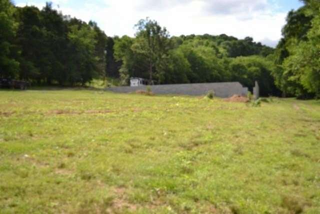 90.6 Acres of Land for Sale in Gainesboro, Tennessee