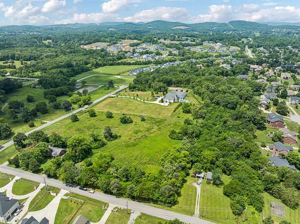 5.77 Acres of Residential Land for Sale in Brentwood, Tennessee