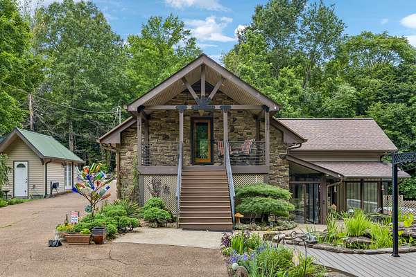 5 Acres of Land with Home for Auction in Primm Springs, Tennessee