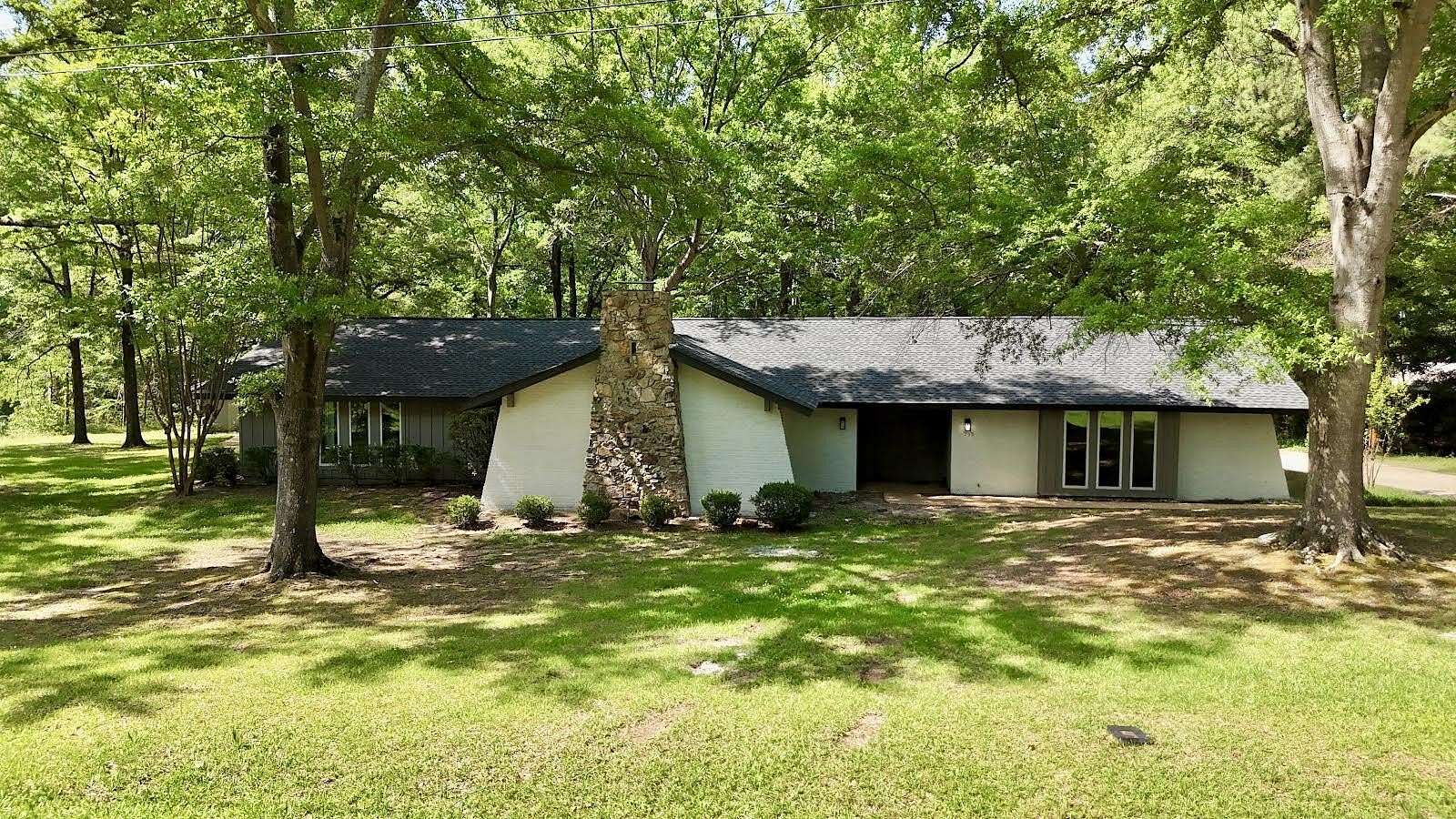 2.19 Acres of Land with Home for Sale in Saltillo, Mississippi