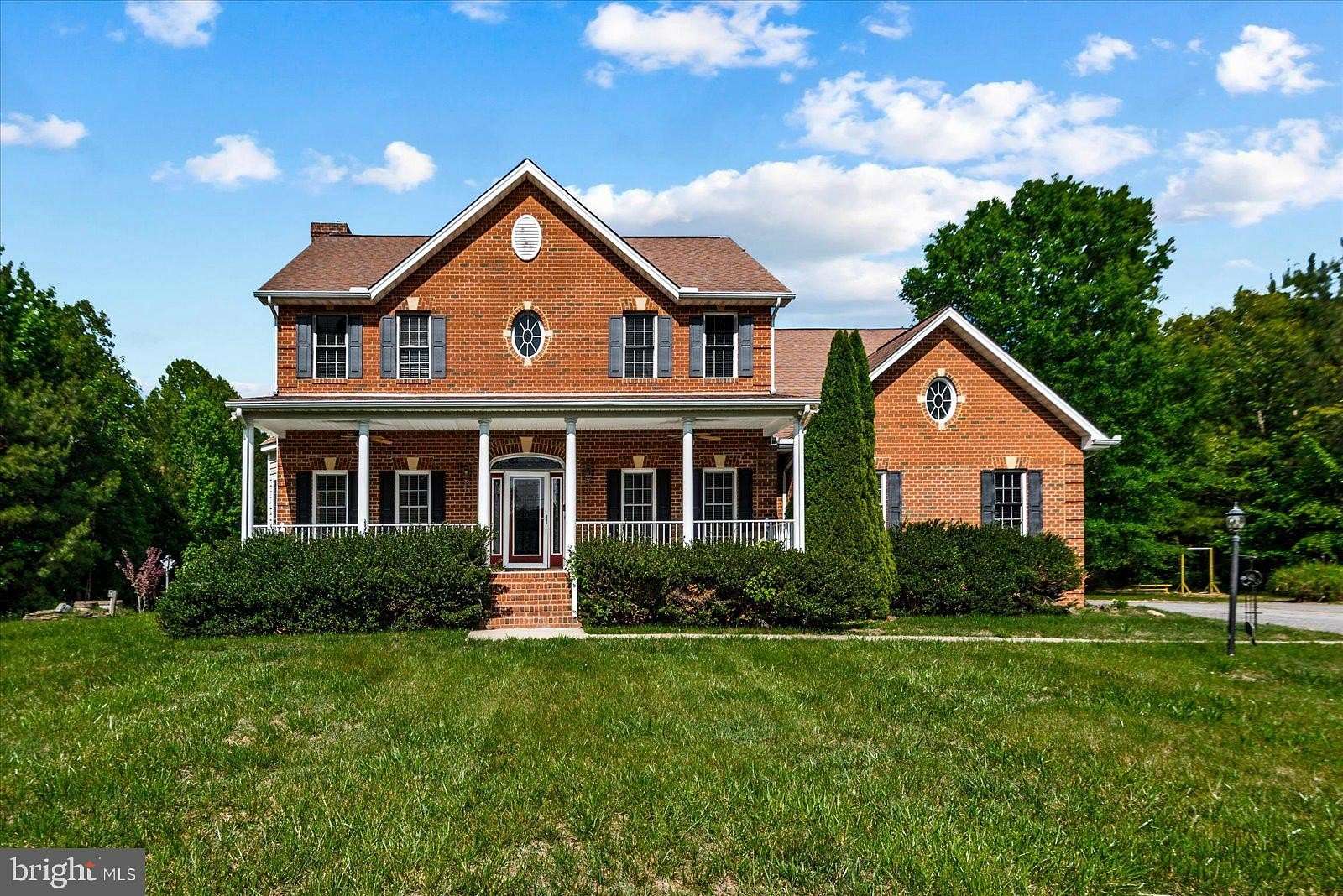 10.6 Acres of Recreational Land with Home for Sale in Ruther Glen, Virginia