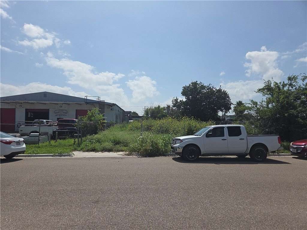 0.17 Acres of Commercial Land for Sale in Corpus Christi, Texas