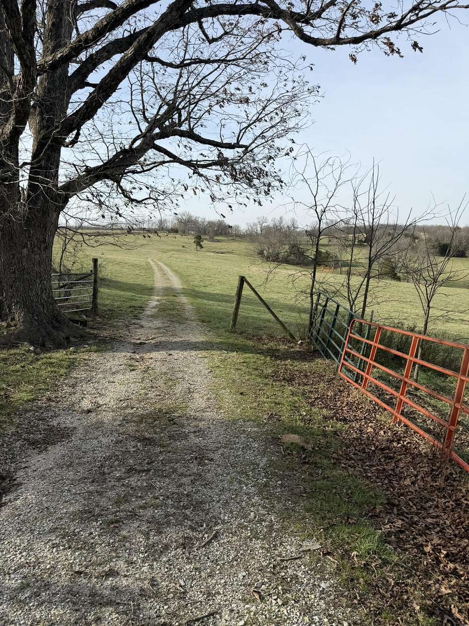 200 Acres of Land with Home for Sale in Caulfield, Missouri