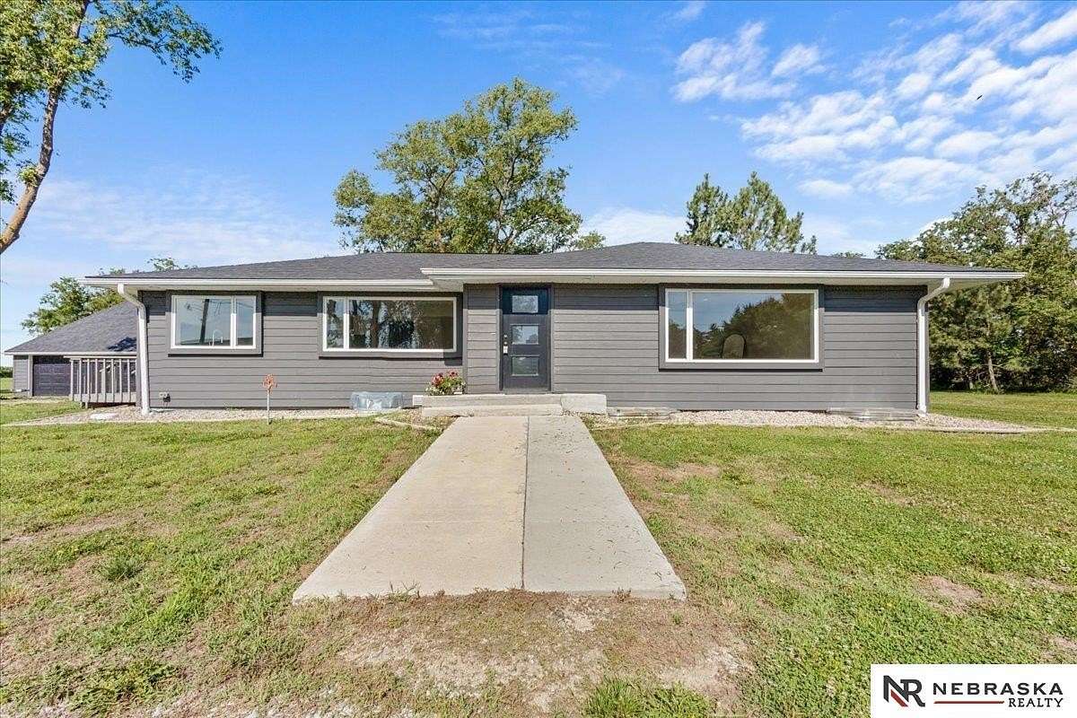 7.57 Acres of Land with Home for Sale in Beaver Crossing, Nebraska