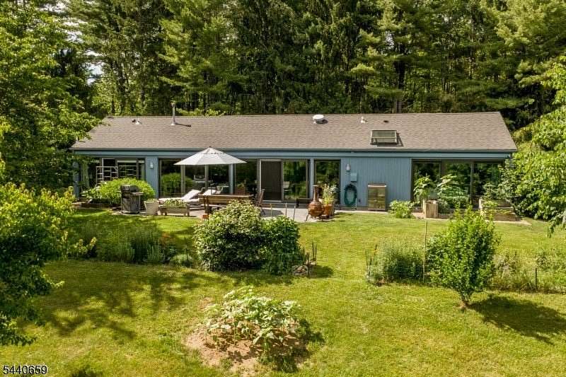 3 Acres of Land with Home for Sale in Tewksbury Township, New Jersey