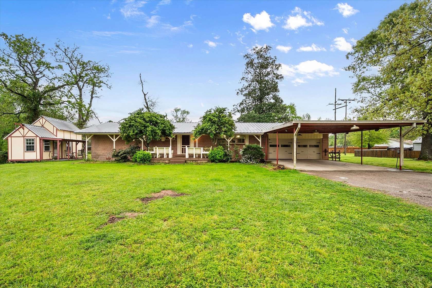 6.87 Acres of Land with Home for Sale in Conroe, Texas