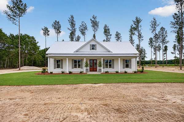 1.8 Acres of Land with Home for Sale in Barnwell, South Carolina
