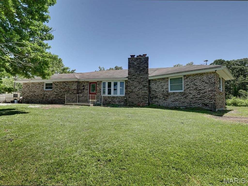 2.64 Acres of Land with Home for Sale in Canton, Missouri