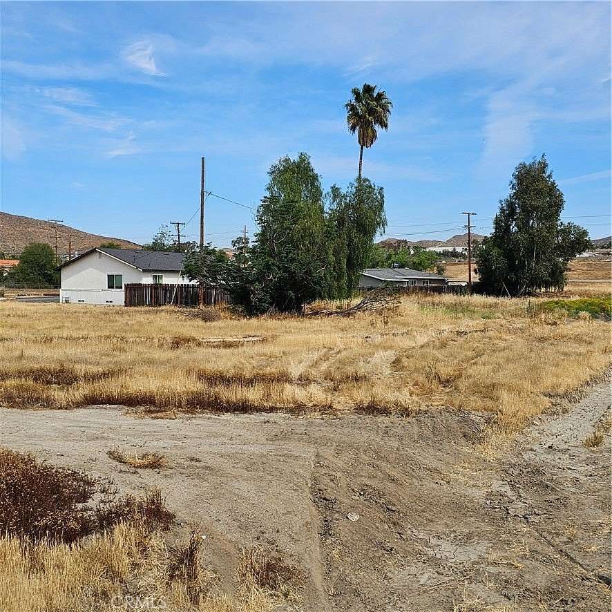 0.1 Acres of Land for Sale in Lake Elsinore, California