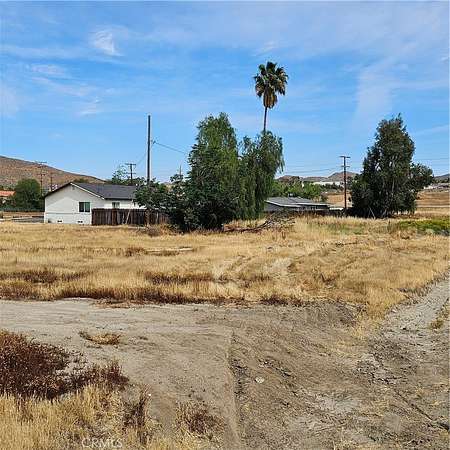 0.1 Acres of Land for Sale in Lake Elsinore, California