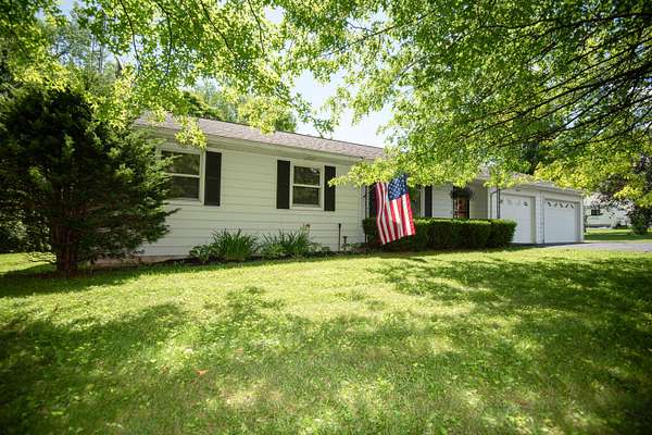 1.59 Acres of Land with Home for Sale in Utica, Ohio