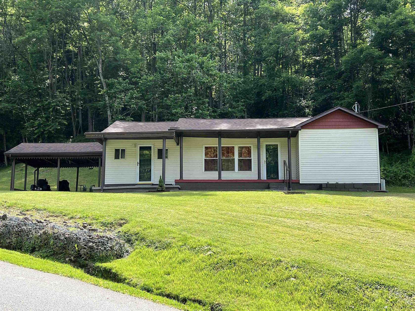 34 Acres of Recreational Land with Home for Sale in Genoa, West Virginia