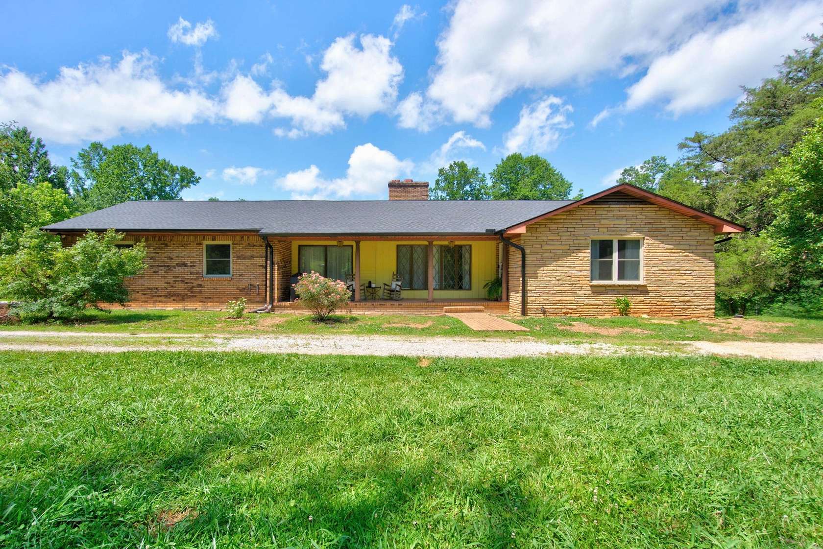 1.52 Acres of Land with Home for Sale in Cookeville, Tennessee