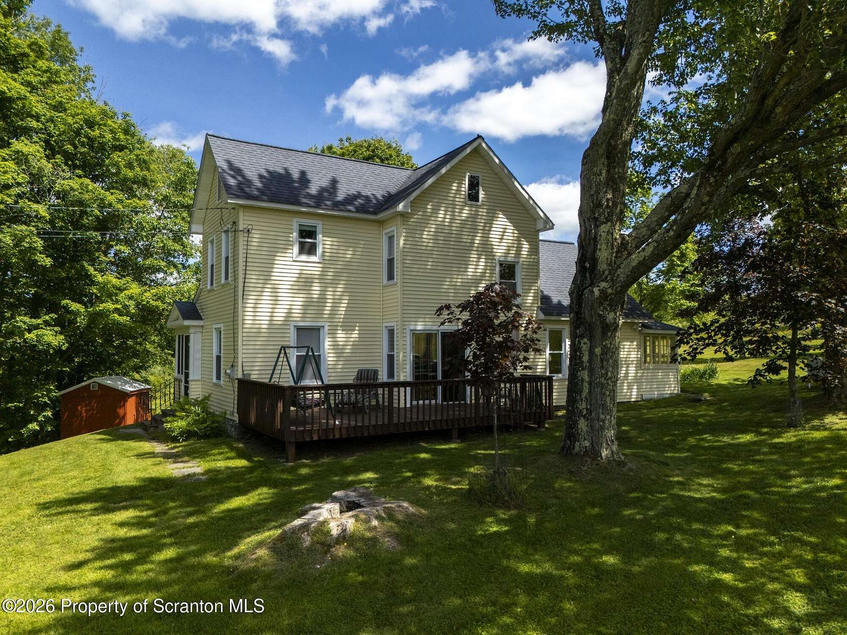 31 Acres of Land with Home for Sale in Waymart, Pennsylvania