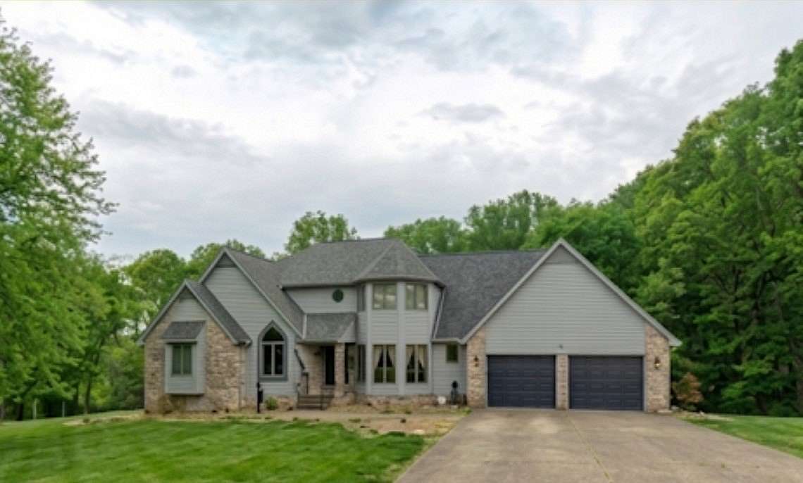 3.6 Acres of Land with Home for Sale in Central City, Kentucky