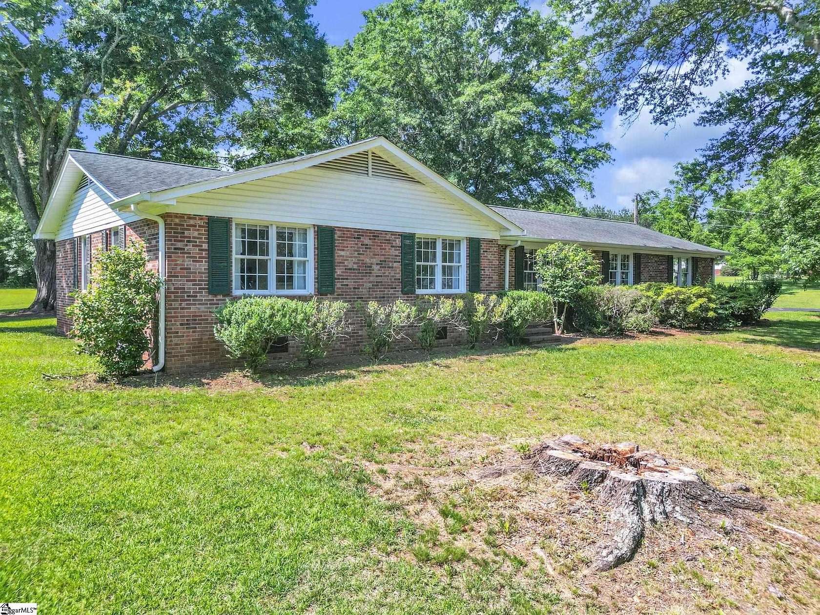 4 Acres of Land with Home for Sale in Inman, South Carolina