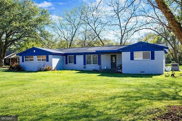 2 Acres of Land with Home for Sale in Albany, Georgia
