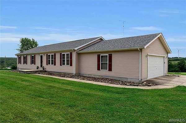 28.7 Acres of Agricultural Land with Home for Sale in Bliss, New York