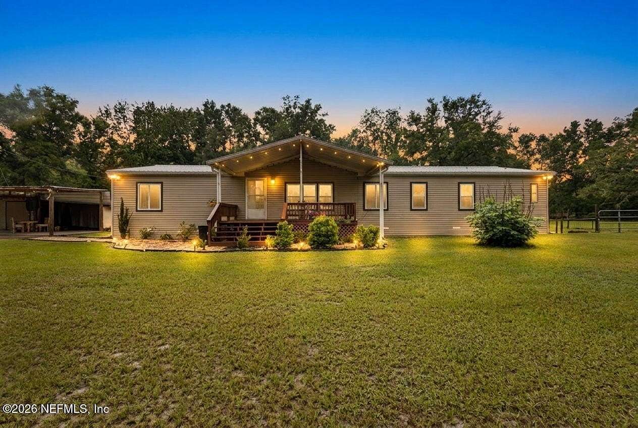 10 Acres of Land with Home for Sale in Fort White, Florida